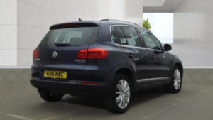 2016 Volkswagen Tiguan 2.0 Tdi Bluemotion Tech Match Edition in Blue — image 6