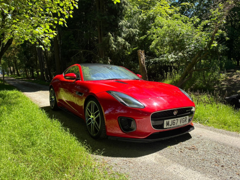 2018 Jaguar F-Type 3.0 V6 R-Dynamic in Red — image 1