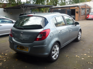 2010 Vauxhall Corsa 1.4i 16v Se Hatchback 5dr Petrol Automatic (a/c) (138 G/km, 99 Bhp) in Silver — image 3