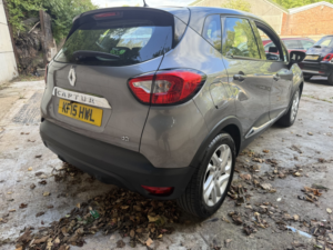2015 Renault Captur 1.5 Dynamique Medianav Dci 90 Stop & Start in Grey — image 5