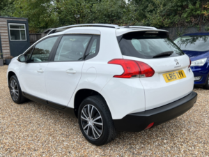 2015 Peugeot 2008 1.6 E-Hdi Active in White — image 4