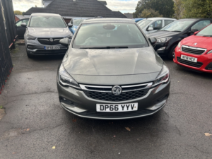 2016 Vauxhall Astra 1.4 I Turbo Sri in Grey — image 4