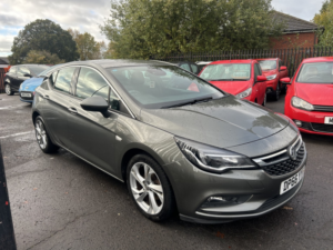 2016 Vauxhall Astra 1.4 I Turbo Sri in Grey — image 5