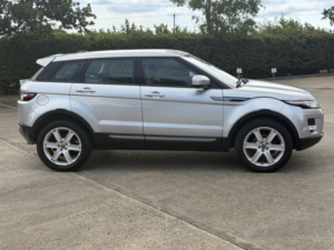 2013 Land Rover Range Rover Evoque 2.2 Sd4 Pure in Silver — image 2