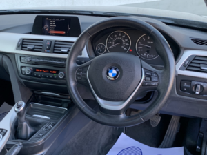 2015 BMW 4 Series 2.0 420i Xdrive Se 2-Door in Grey — image 2