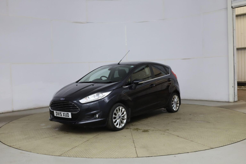 2015 Ford Fiesta 1.0t Ecoboost Titanium X Powershift Euro 6 5dr in Black — image 1