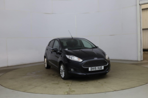 2015 Ford Fiesta 1.0t Ecoboost Titanium X Powershift Euro 6 5dr in Black — image 3