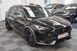 2024 Cupra Formentor 2.0 Tsi Vz3 DSG 4drive Euro 6 (s/s) 5dr in Black — image 3