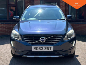 2013 Volvo Xc60 2.4 D5 Se Lux Nav Geartronic AWD Euro 5 5dr in Blue — image 4