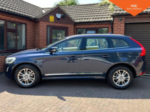 2013 Volvo Xc60 2.4 D5 Se Lux Nav Geartronic AWD Euro 5 5dr in Blue — image 5