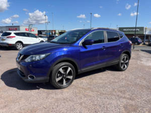 2016 Nissan Qashqai 1.5 Dci N-Connecta 2WD Euro 6 (s/s) 5dr in Blue — image 4