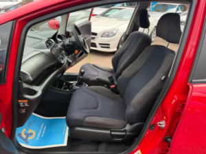 2013 Honda Jazz 1.4 I-Vtec Es Euro 5 5dr in Red — image 4