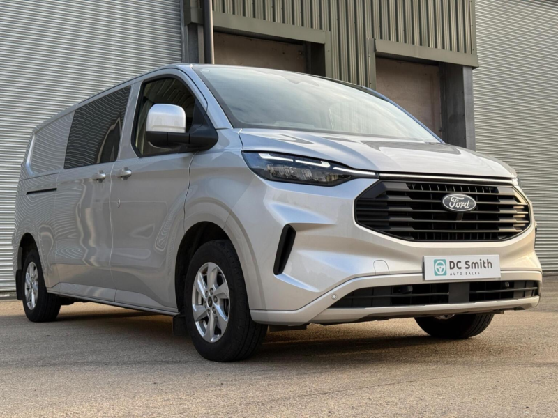2024 Ford Transit Custom 2.0 320 Ecoblue Limited Crew Van Auto L2 H1 Euro 6 (s/s) 5dr in Silver — image 1