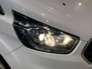 2019 Ford Transit Custom 2.0 300 Ecoblue Limited in White — image 3