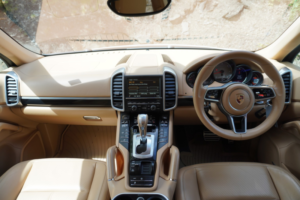 2016 Porsche Cayenne 4.2 Td V8 S in White — image 2