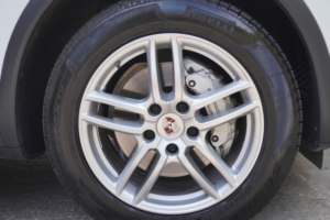 2016 Porsche Cayenne 4.2 Td V8 S in White — image 5