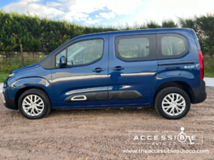 2020 Citroen Berlingo 1.5 Bluehdi Feel 4 Seater in Blue — image 4