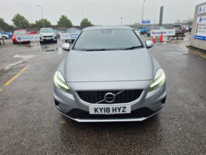 2018 Volvo V40 2.0 D4 R-Design Pro Euro 6 (s/s) 5dr in Silver — image 2