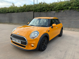 2015 MINI Hatch