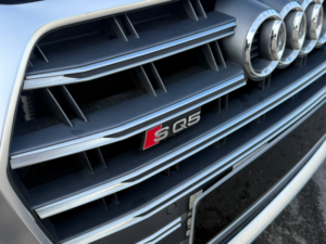 2018 Audi Sq5 3.0 Tfsi V6 in Silver — image 4