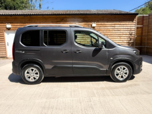 2019 Peugeot Rifter 5 SEAT Wheelchair Accessible Disabled Access Vehicle Wav in Grey — image 6