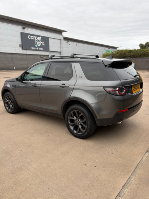 2018 Land Rover Discovery Sport 2.0 Td4 Landmark SUV 5dr Diesel Auto 4WD Euro 6 (s/s) (180 Ps) in Grey — image 3
