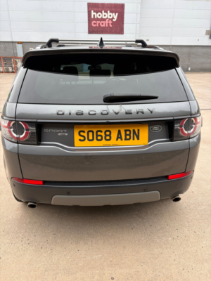 2018 Land Rover Discovery Sport 2.0 Td4 Landmark SUV 5dr Diesel Auto 4WD Euro 6 (s/s) (180 Ps) in Grey — image 4