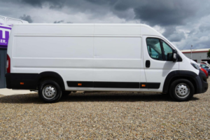 2023 Peugeot Boxer 2.2 Bluehdi 435 Professional Premium + L4 High Roof Euro 6 (s/s) 5dr in White — image 6