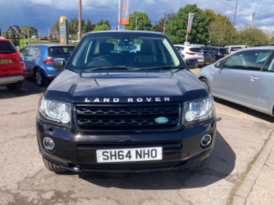 2014 Land Rover Freelander 2 2.2 Td4 Se Tech SUV 5dr Diesel Manual 4WD Euro 5 (s/s) (150 Ps) in Black — image 2