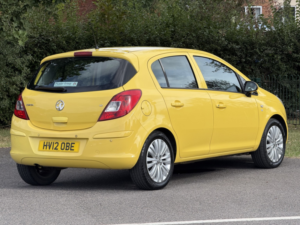 2012 Vauxhall Corsa 1.2 16v Excite in Yellow — image 4