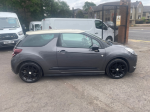 2018 Ds Automobiles Ds 3 1.2 Puretech Cafe Racer Hatchback 3dr Petrol Manual Euro 6 (s/s) (110 Ps) in Grey — image 3