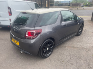 2018 Ds Automobiles Ds 3 1.2 Puretech Cafe Racer Hatchback 3dr Petrol Manual Euro 6 (s/s) (110 Ps) in Grey — image 4