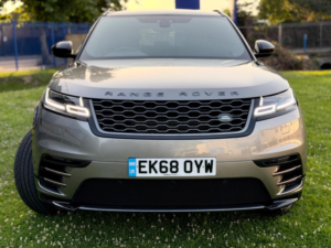2018 Land Rover Range Rover Velar 2.0 D240 R-Dynamic Se Auto 4WD Euro 6 (s/s) 5dr in Silver — image 6