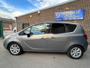 2011 Vauxhall Meriva 1.7 Cdti Exclusiv Auto Euro 5 5dr in Brown — image 4
