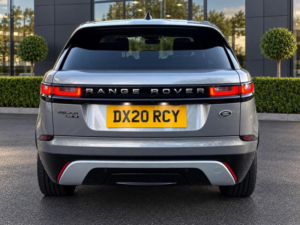 2020 Land Rover Range Rover Velar 2.0 D240 R-Dynamic Se Auto 4WD Euro 6 (s/s) 5dr in Grey — image 6