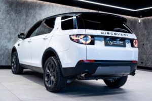 2019 Land Rover Discovery Sport 2.0 Td4 Landmark Auto 4WD Euro 6 (s/s) 5dr in White — image 6