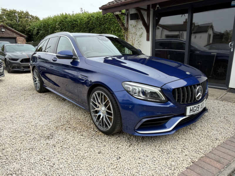 2019 Mercedes-Benz C Class 4.0 C63 V8 Biturbo Amg in Blue — image 1