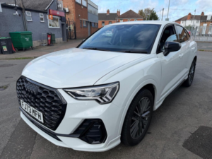 2023 Audi Q3 1.5 Tfsi Cod 35 Black Edition Sportback 5dr Petrol S Tronic Euro 6 (s/s) (150 Ps) in White — image 4
