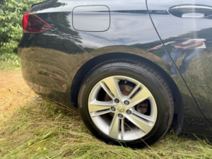 2021 Vauxhall Insignia 1.5 Turbo D*sri Grandsport*fsh-2kys-Nav-Dab-Ulez*stunning!* in Black — image 6