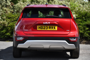 2023 Kia Niro 1.6h Gdi 2 SUV 5dr Petrol Hybrid Dct Euro 6 (s/s) (139 Bhp) in Red — image 6