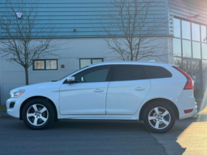 2012 Volvo Xc60 2.4 Xc60 R-Design D5 AWD Auto 4WD 5dr in White — image 4