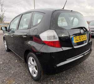 2010 Honda Jazz 1.2 I-Vtec Se in Black — image 4