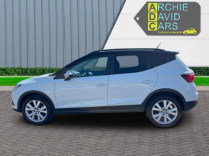 2018 SEAT Arona 1.6 Tdi Se Technology Lux in White — image 5