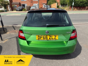 2016 Skoda Fabia Colour Edition Mpi in Green — image 5