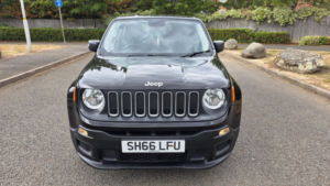 2017 Jeep Renegade 1.6 Renegade My17 Sport 1.6 Multijet Ii 120hp in Black — image 2