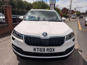 2020 Skoda Karoq 2.0 Tdi Se L DSG 4WD Euro 6 (s/s) 5dr in White — image 6