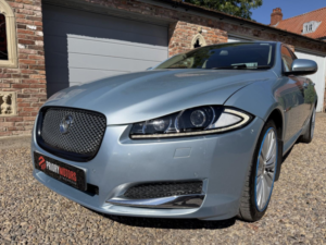 2012 Jaguar Xf 2.2 D Portfolio in Blue — image 5
