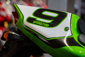 1998 Kawasaki Zx-7r *beautiful Condition* in Green — image 4