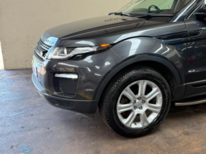 2017 Land Rover Range Rover Evoque 2.0 Td4 Se Tech Auto 4WD Euro 6 (s/s) 5dr in Grey — image 3