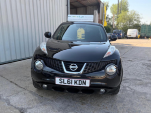2011 Nissan Juke 1.6 Acenta Euro 5 5dr in Black — image 3